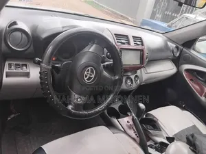 Toyota RAV4 2012 Silver
