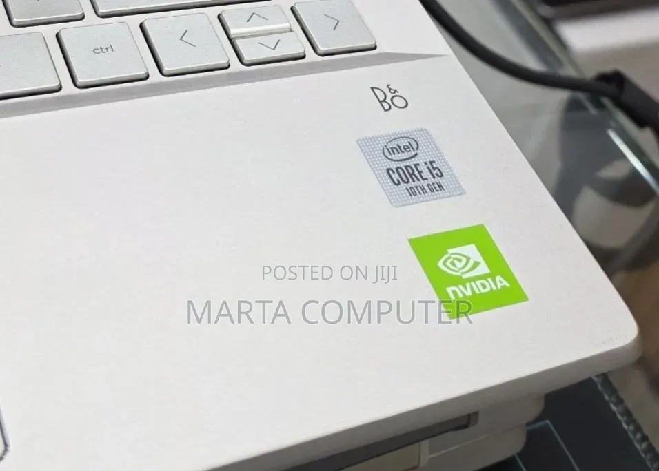 New Laptop HP Pavilion 15 8GB Intel Core i5 SSD 512GB