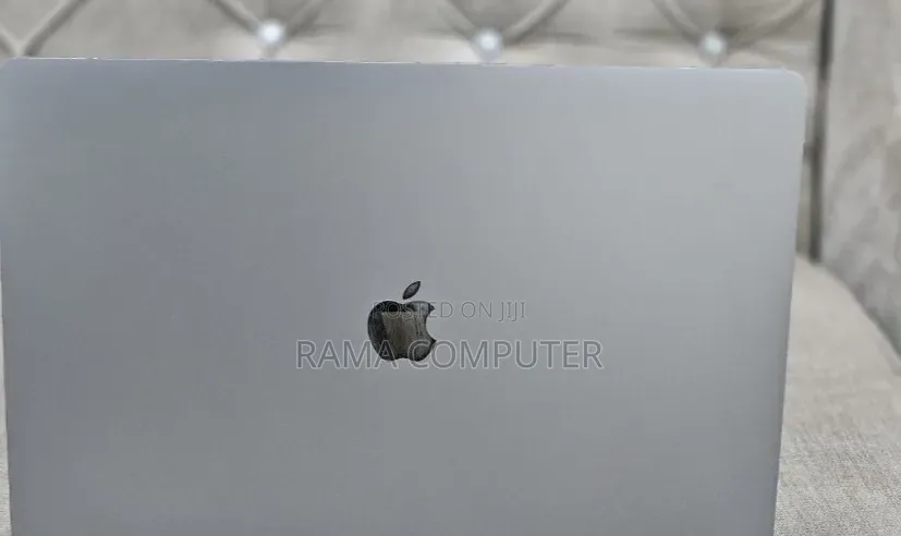 New Laptop Apple MacBook Pro 2019 32GB Intel Core i9 SSD 1T