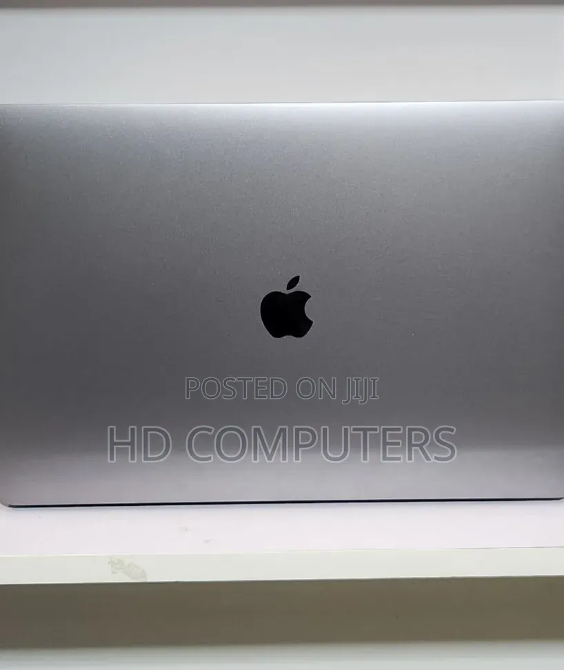 New Laptop Apple MacBook Pro 2019 16GB Intel Core i9 SSD 1T