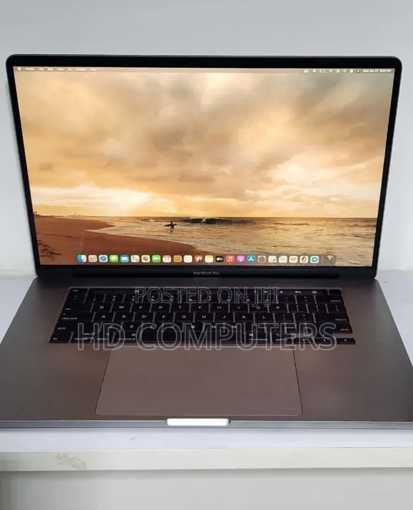 New Laptop Apple MacBook Pro 2019 16GB Intel Core i9 SSD 1T