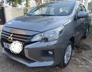 Mitsubishi Attrage 2021 Gray