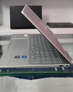 New Laptop HP Stream Notebook 16GB Intel Core i7 SSD 1T