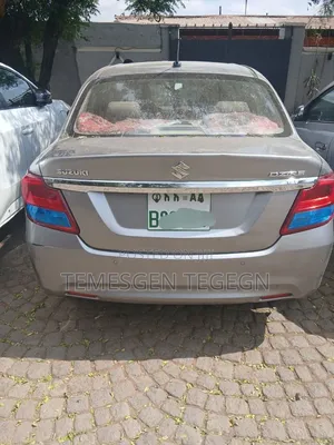 Suzuki Dzire 2022 Silver