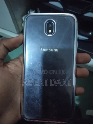 Samsung Galaxy J7 Pro 32 GB Gray