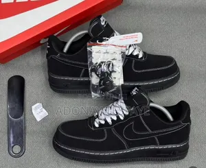 Nike Air Force1 Phantom Black