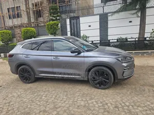 BYD Song Plus DM-i 2024 Gray