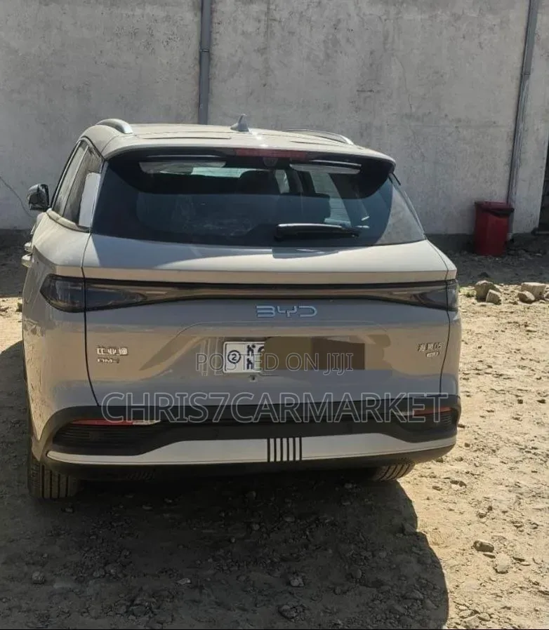 BYD Destroyer 05 DM-i 1.5 Hybrid FWD 2025 Beige