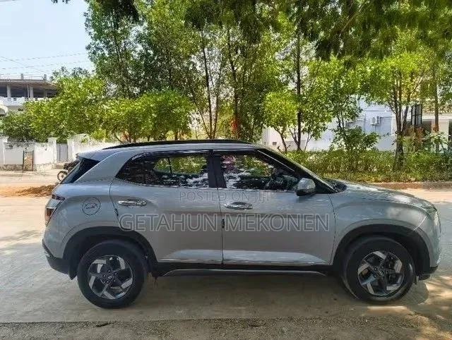 Hyundai Creta 2021 Silver