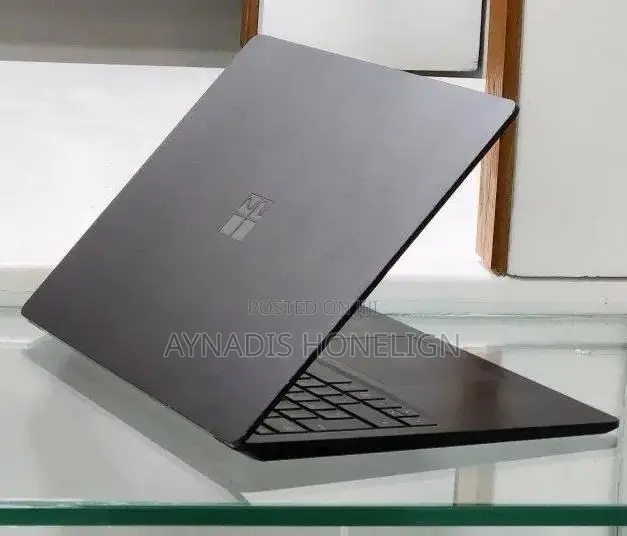 New Laptop Microsoft Surface Laptop 4 16GB Intel Core i7 SSD 512GB