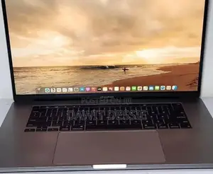 New Laptop Apple MacBook Pro 2019 32GB Intel Core i9 SSD 1T