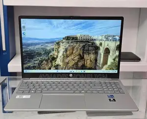 New Laptop HP Stream Notebook 16GB Intel Core i7 SSD 1T
