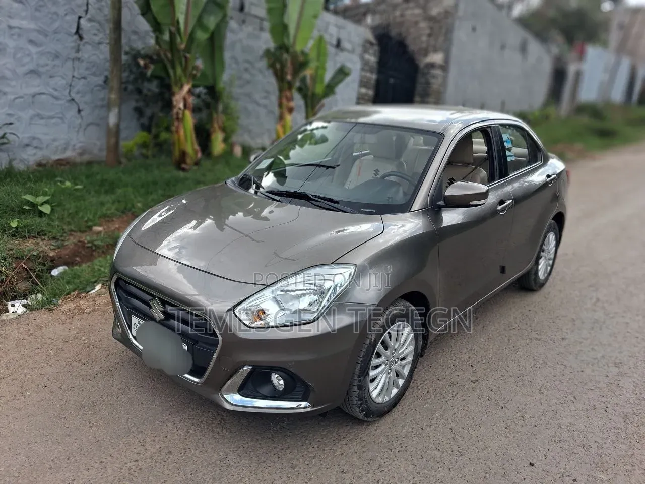 Suzuki Dzire 2023 Gray