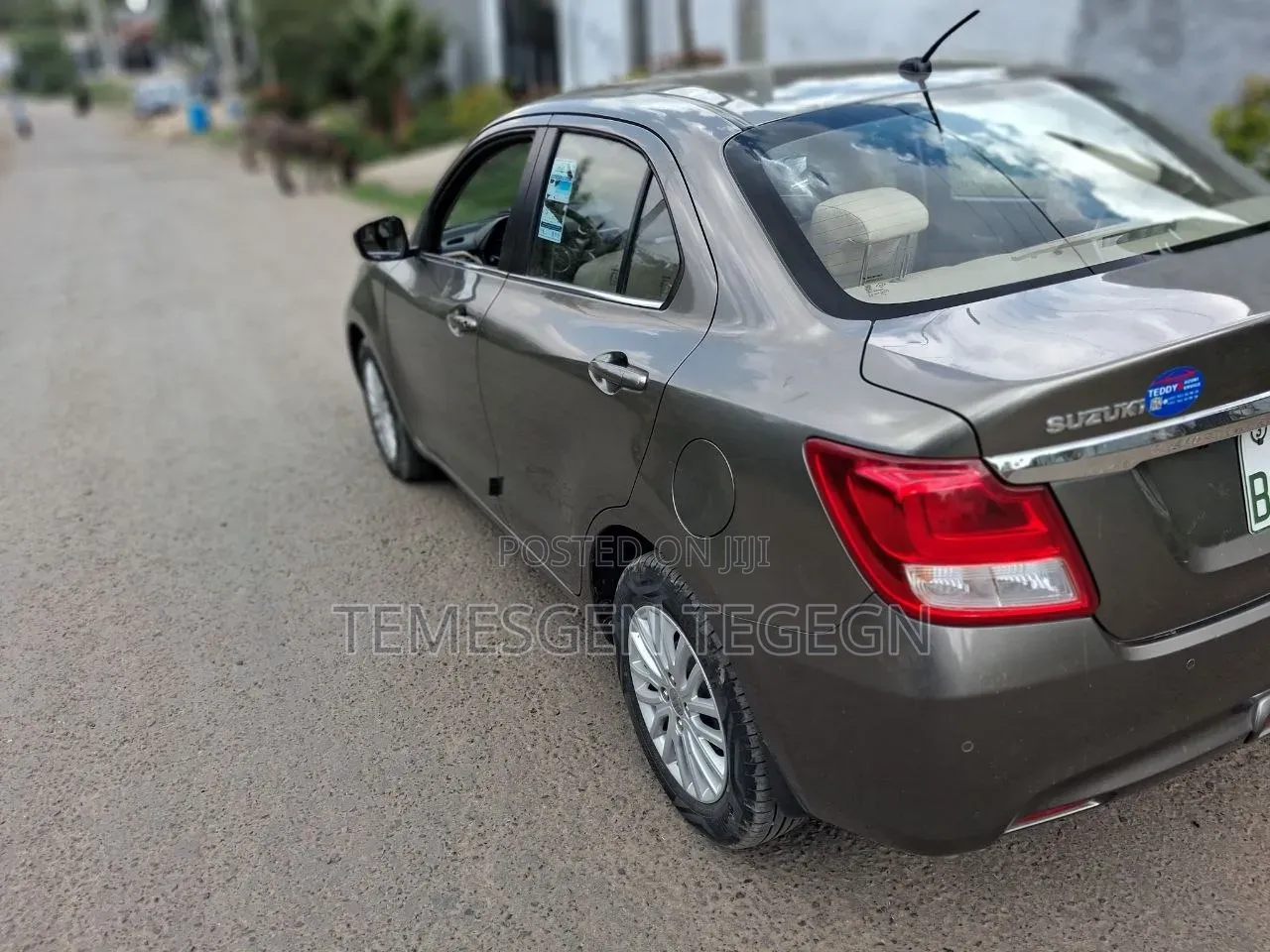 Suzuki Dzire 2023 Gray