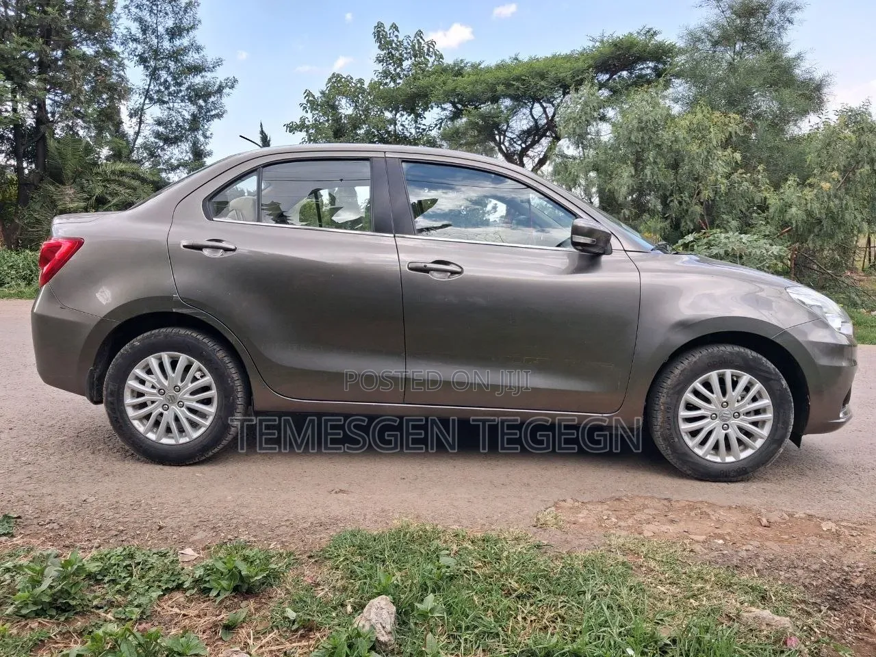 Suzuki Dzire 2023 Gray