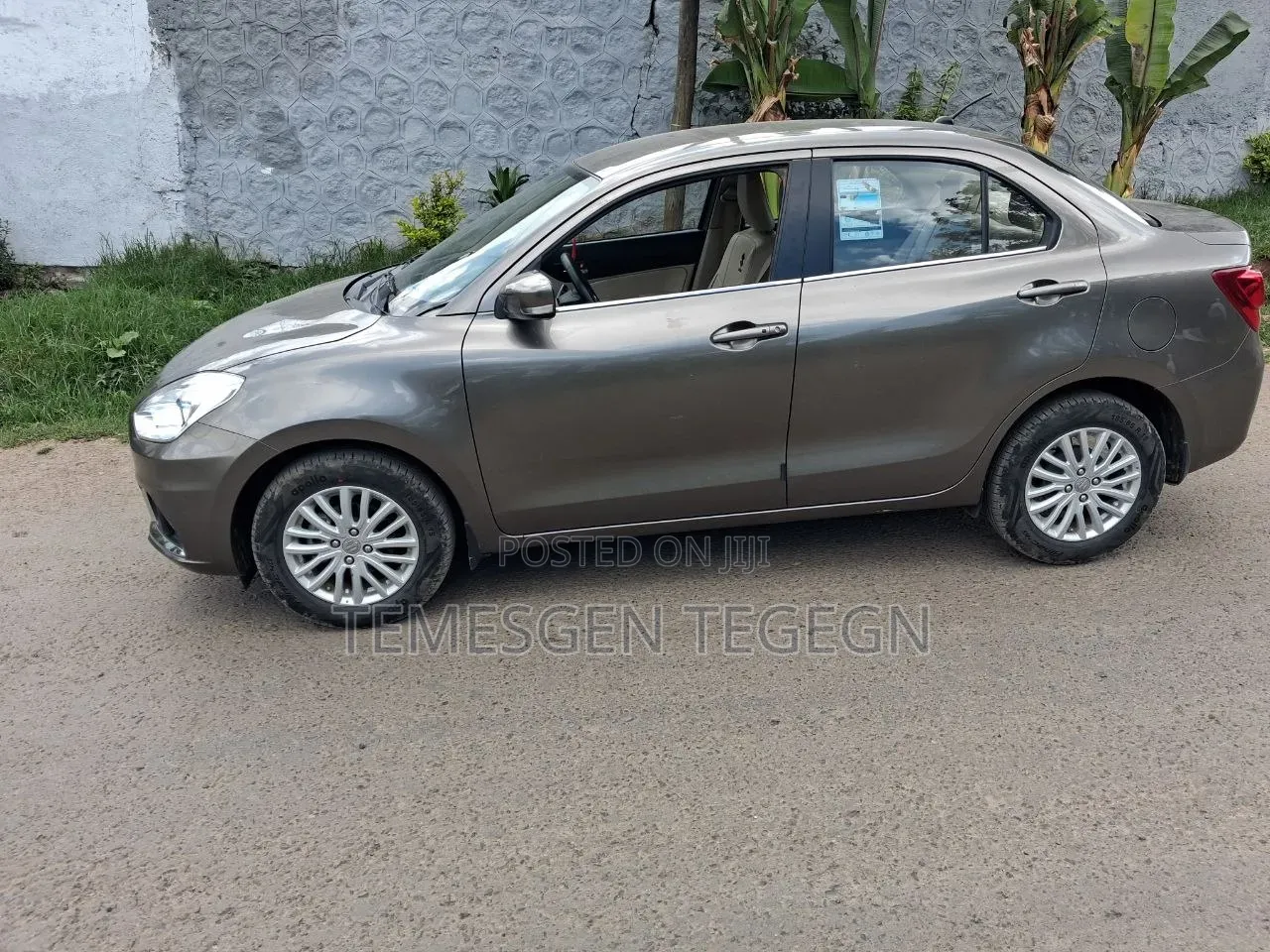 Suzuki Dzire 2023 Gray