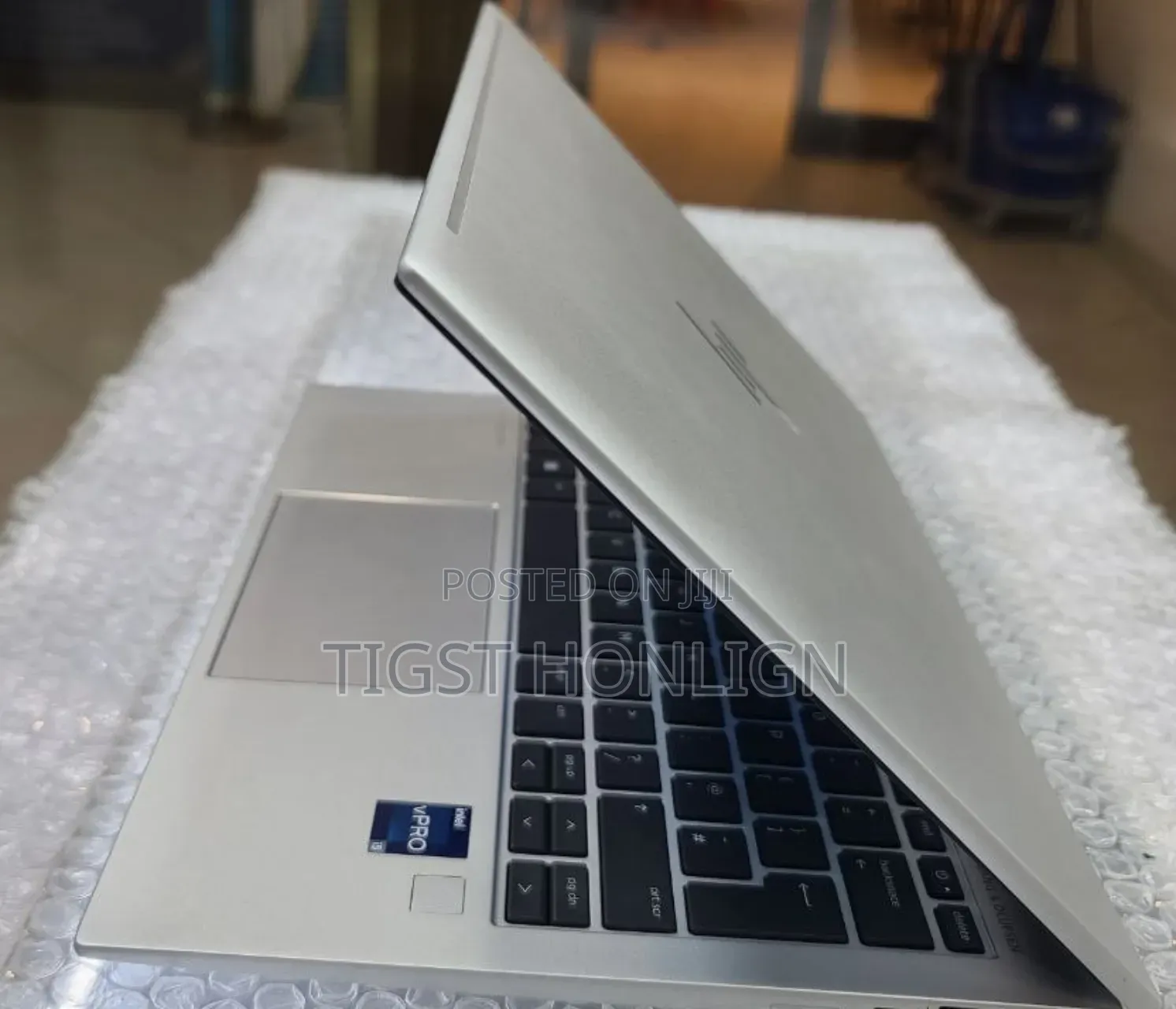 New Laptop HP EliteBook 830 16GB Intel Core i5 SSD 512GB