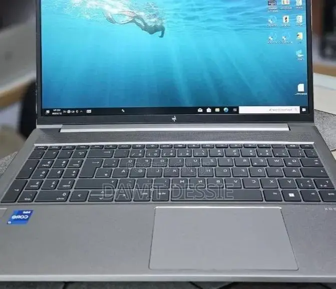 New Laptop HP 32GB Intel Core i7 SSD 512GB