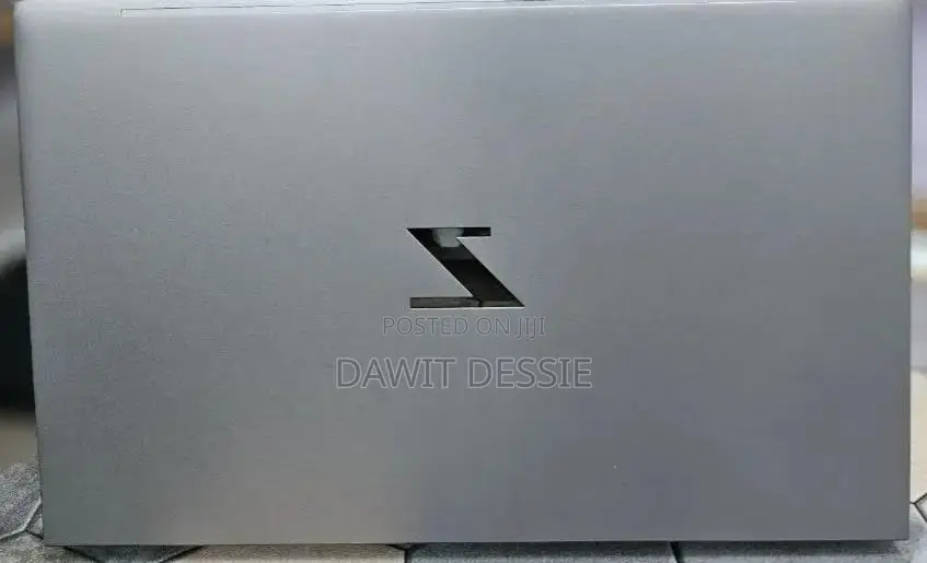 New Laptop HP 32GB Intel Core i7 SSD 512GB