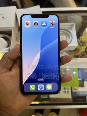 New Apple iPhone 11 Pro Max 256 GB Black
