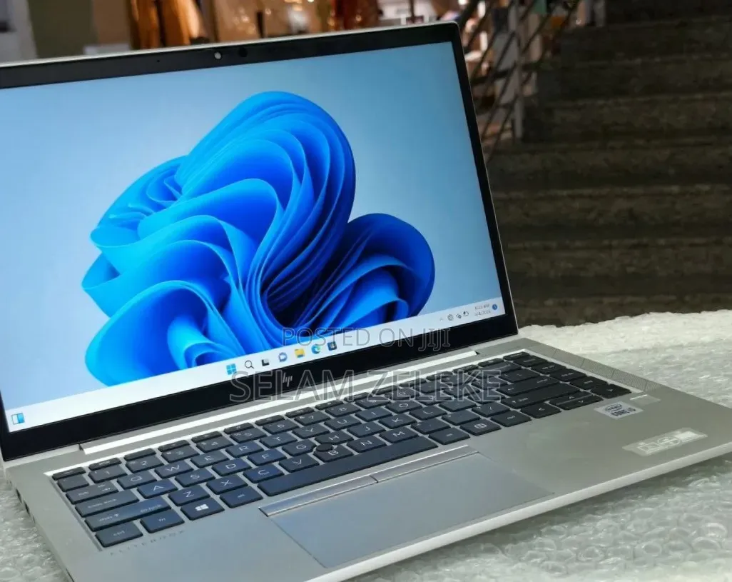 New Laptop HP EliteBook 840 G7 16GB Intel Core i5 SSD 512GB