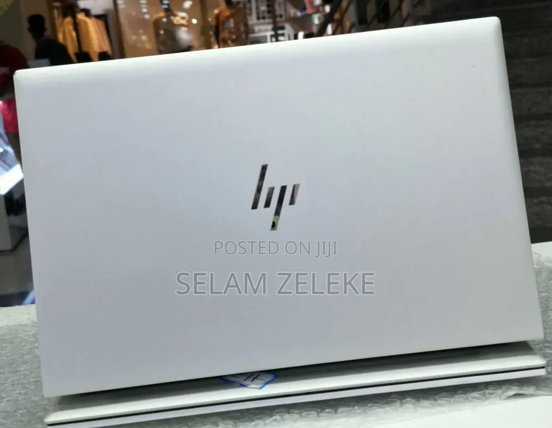 New Laptop HP EliteBook 840 G8 16GB Intel Core i7 SSD 512GB