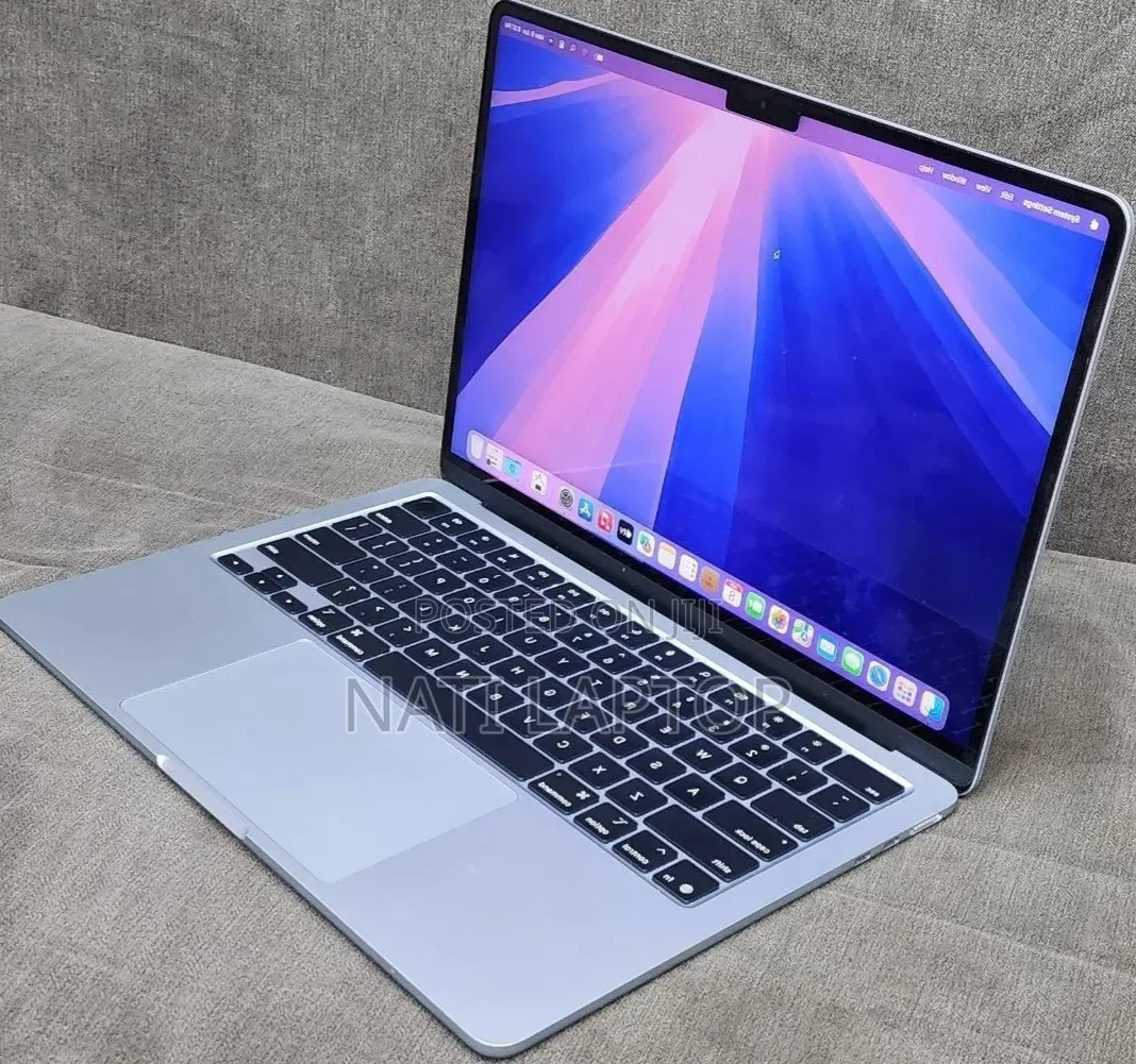 New Laptop Apple MacBook Air 2025 M4 16GB Apple M4 SSD 256GB