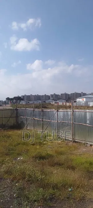 ቦሌ ቡልቡላ 1000 ካሬ