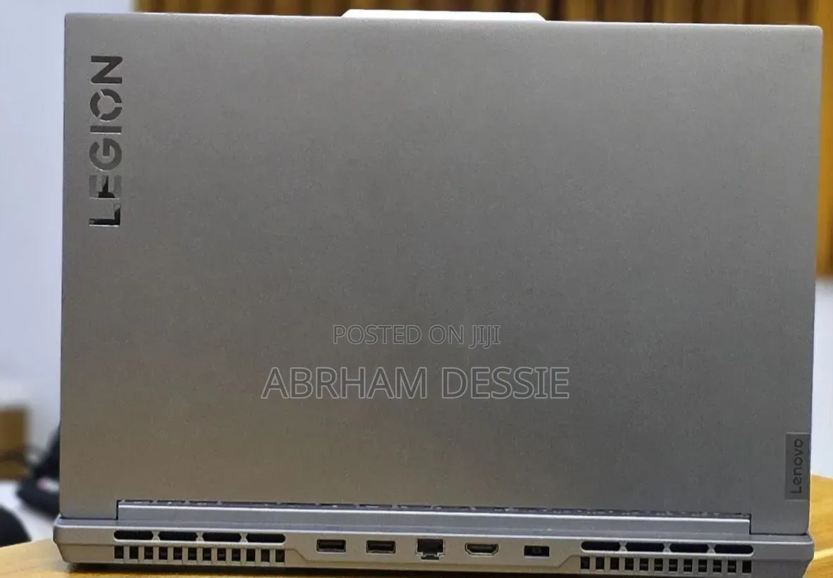 New Laptop Lenovo Legion 5 16GB AMD Ryzen 7 SSD 1T