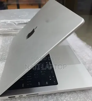 New Laptop Apple MacBook Pro 2020 M1 16GB Apple M1 Pro SSD 512GB