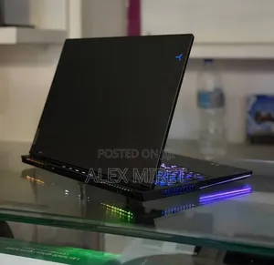 New Laptop Lenovo Legion 7 16GB AMD Ryzen 9 SSD 1T