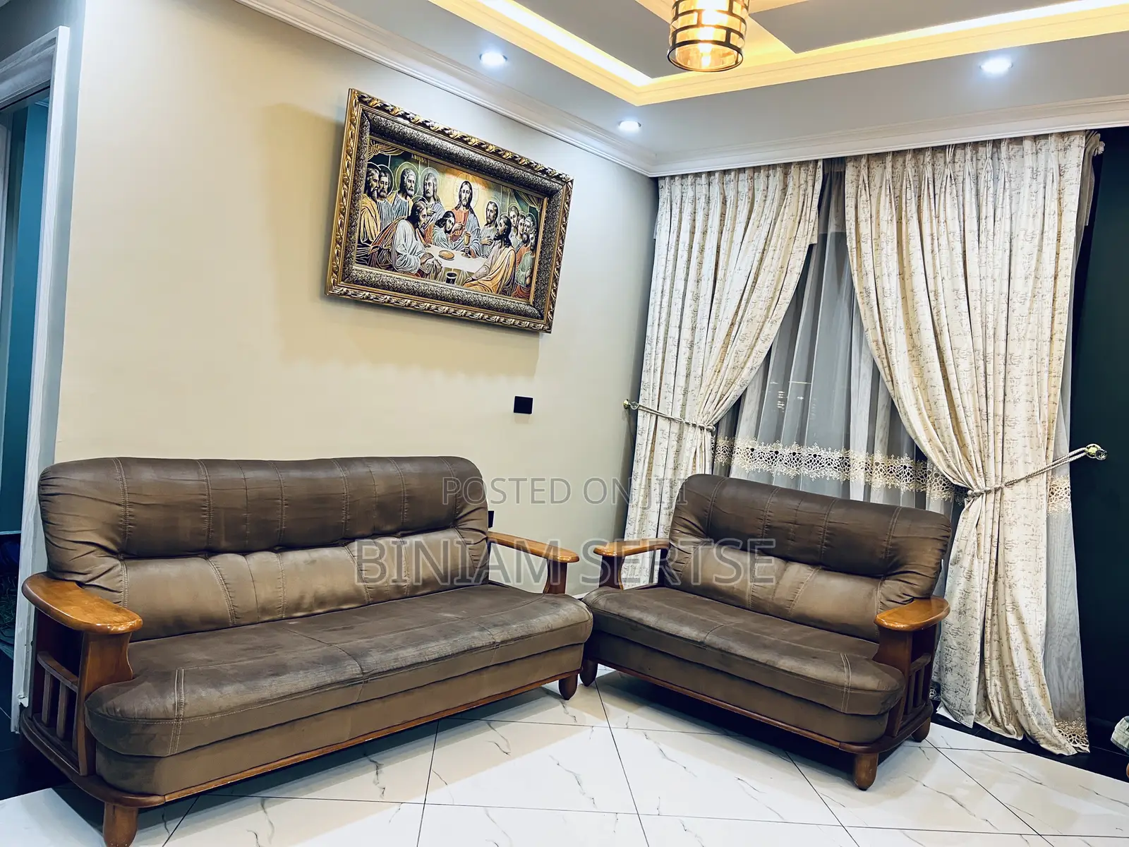 Waryt Sofa