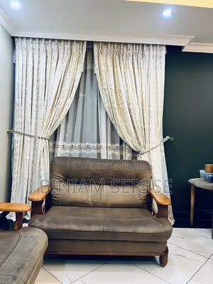 Waryt Sofa