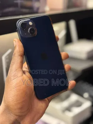 Apple iPhone 13 256 GB
