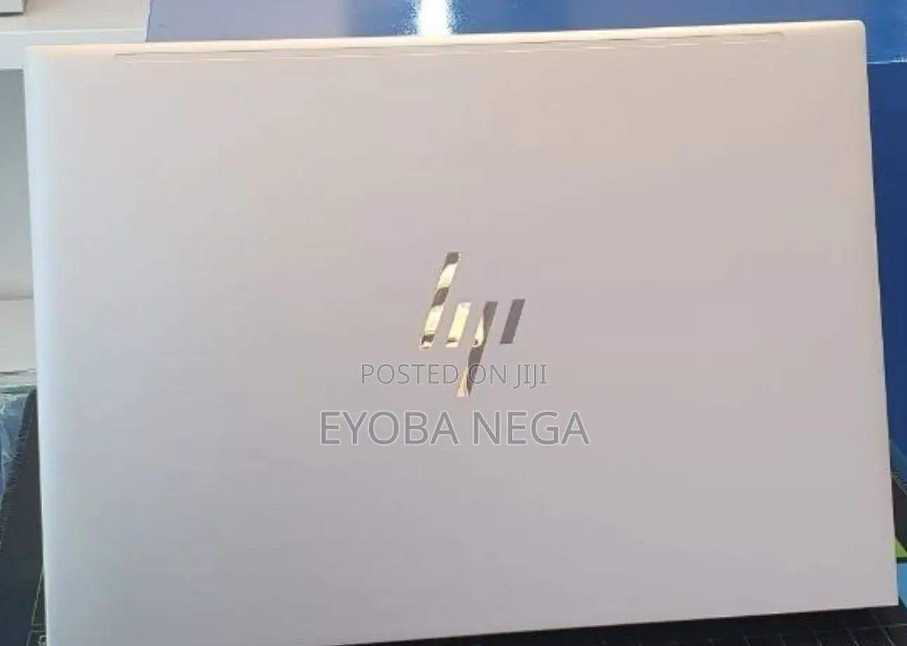 New Laptop HP EliteBook 840 G10 16GB Intel Core i7 SSD 512GB