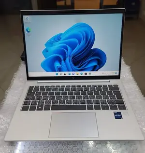 New Laptop HP EliteBook 830 G9 16GB Intel Core i5 SSD 512GB