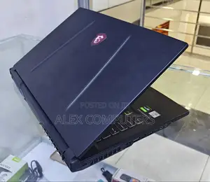 New Laptop MSI GP75 Leopard 16GB Intel Core i7 SSD 512GB
