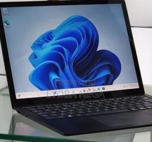 New Laptop Microsoft Surface Laptop 4 16GB Intel Core i7 SSD 512GB