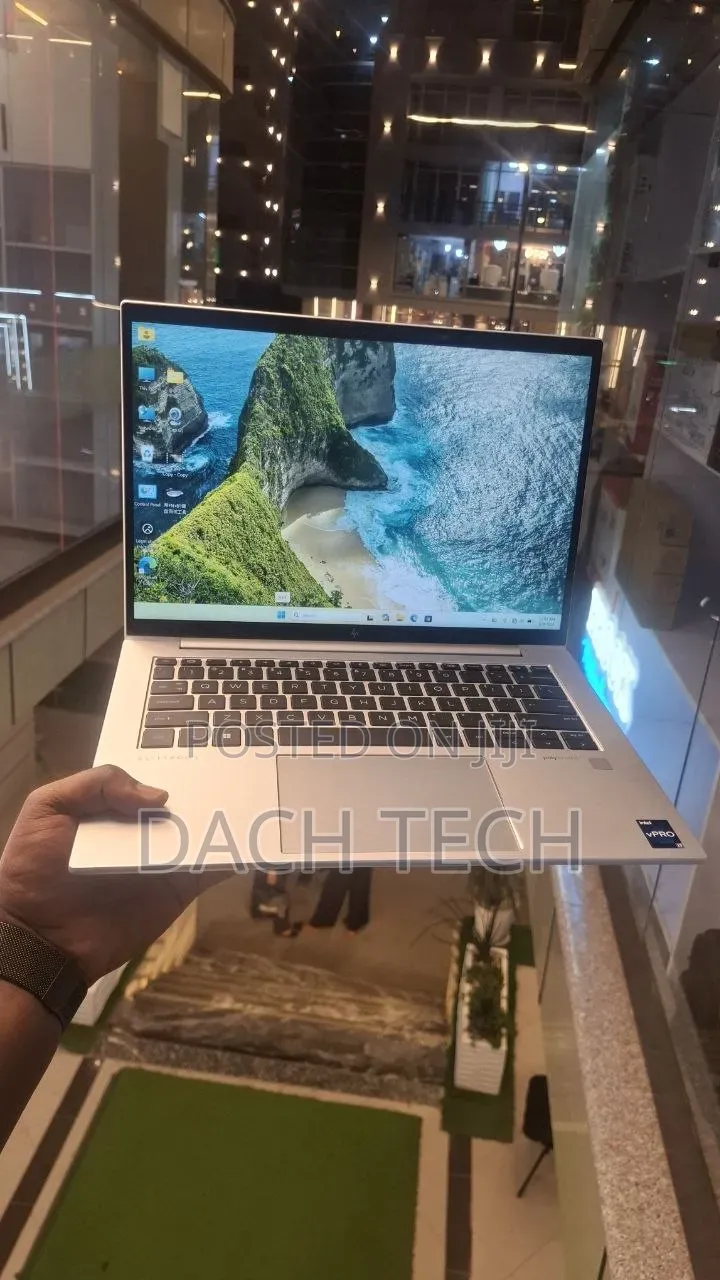 New Laptop HP EliteBook 840 16GB Intel Core i7 SSD 512GB