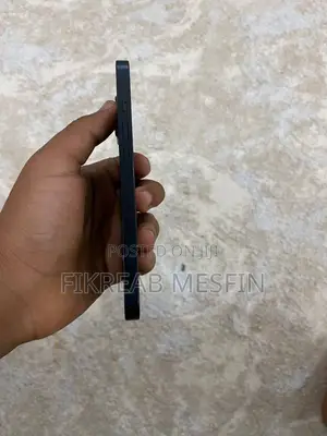 Apple iPhone 13 128 GB Black