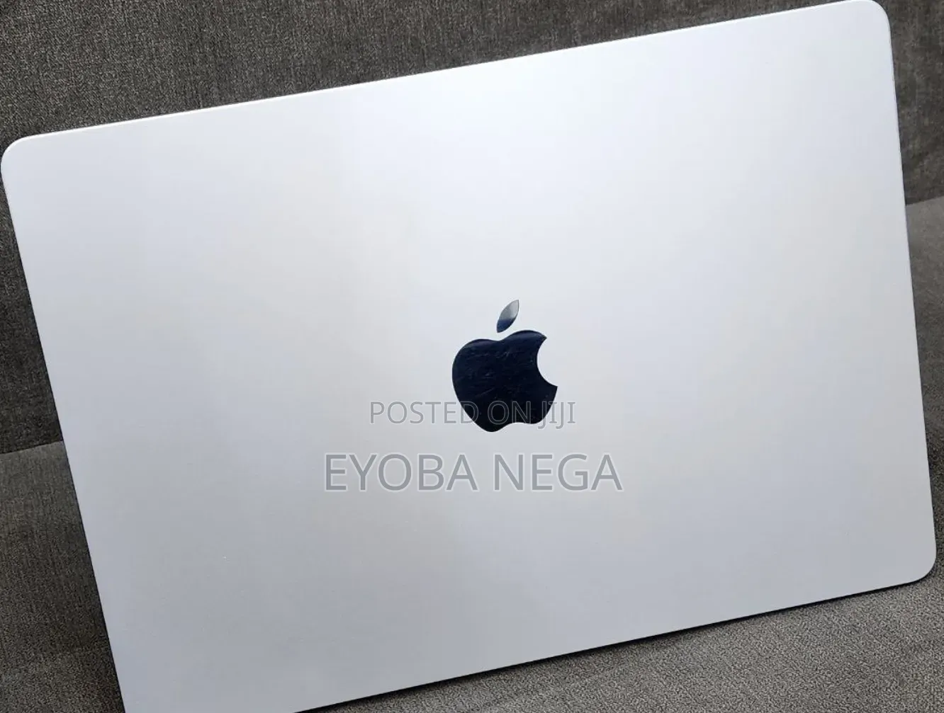 New Laptop Apple MacBook Air 2025 M4 16GB Apple M4 SSD 256GB
