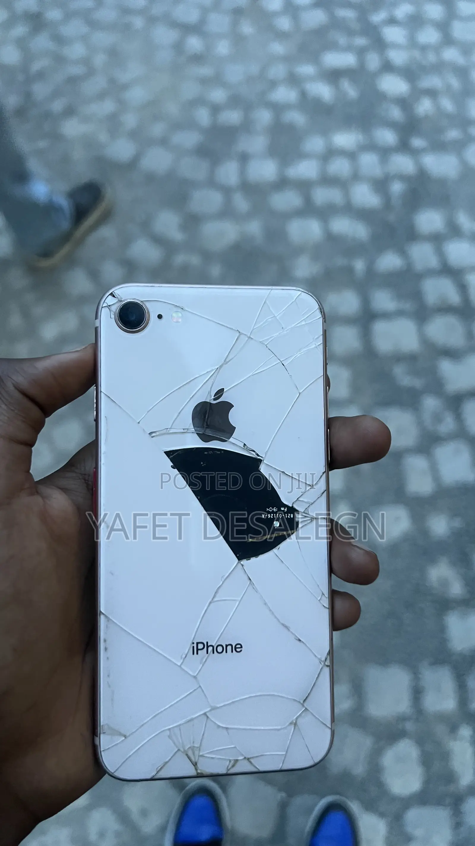 Apple iPhone 8 64 GB Gold