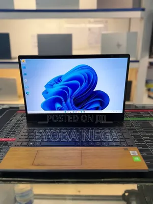 New Laptop HP Envy x360 16GB Intel Core i7 SSD 1T