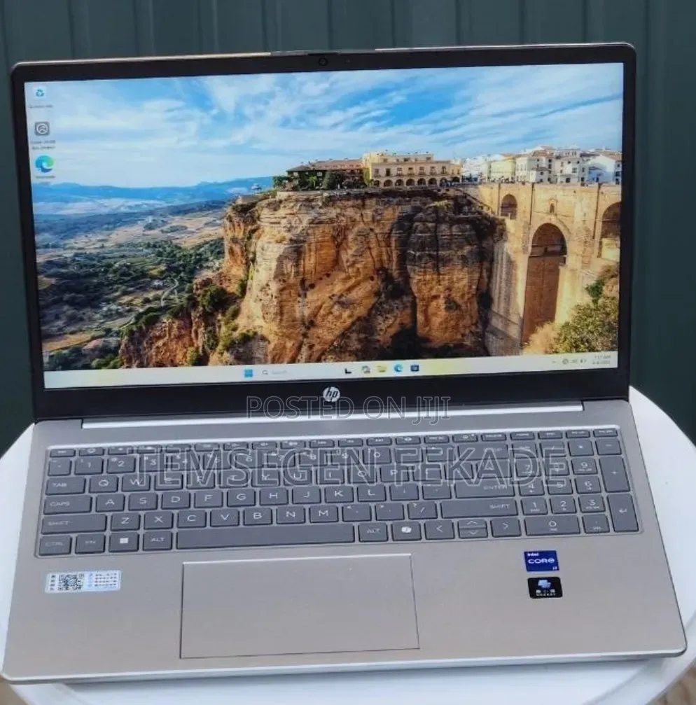 New Laptop HP Stream Notebook 16GB Intel Core i7 SSD 512GB
