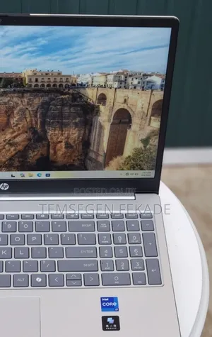 New Laptop HP Stream Notebook 16GB Intel Core i7 SSD 512GB