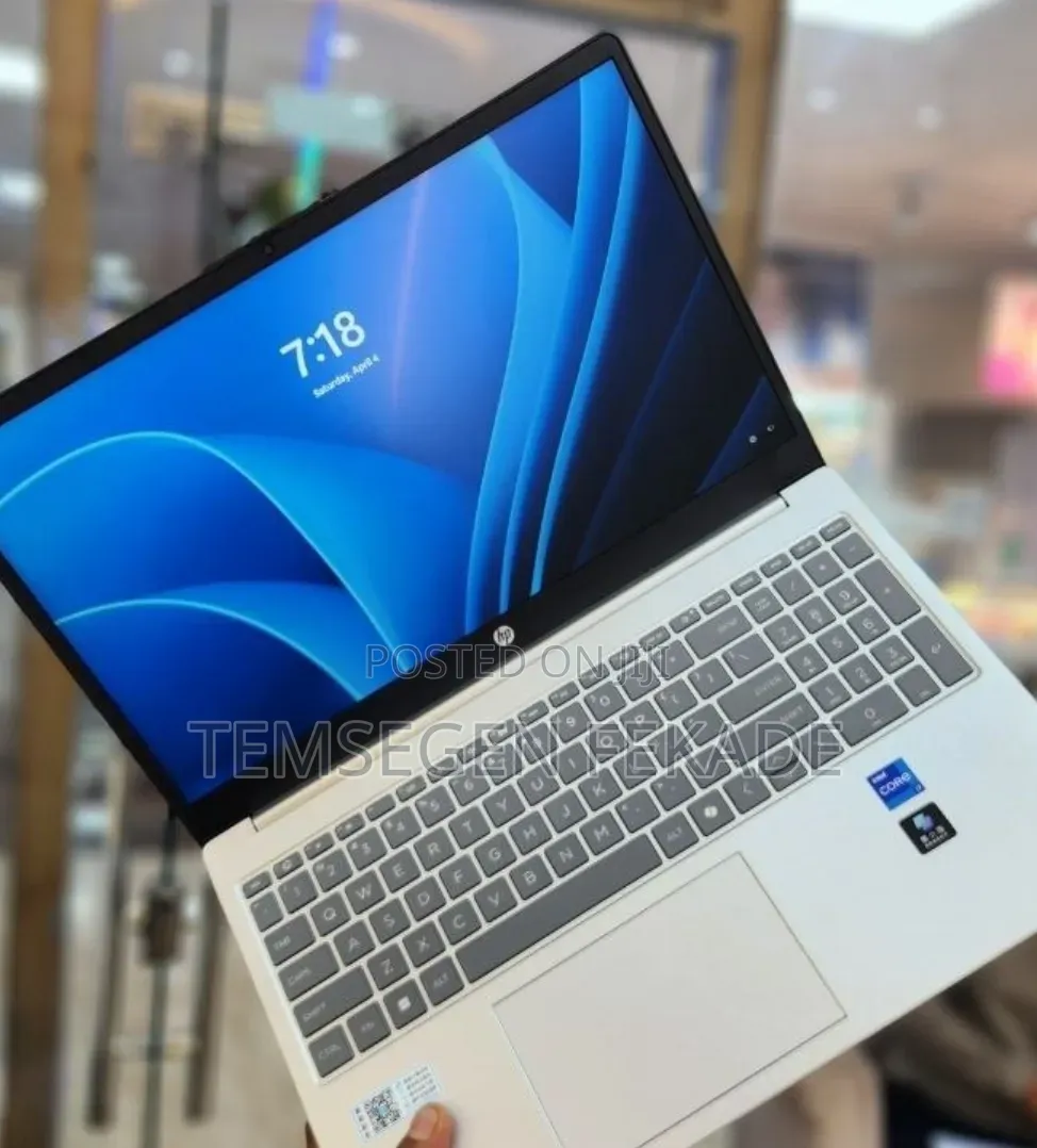 New Laptop HP Stream Notebook 16GB Intel Core i7 SSD 512GB