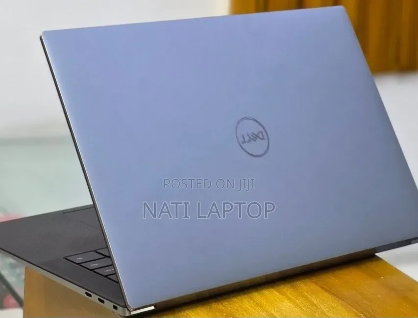 New Laptop Dell Precision 5560 16GB Intel Core i7 SSD 512GB