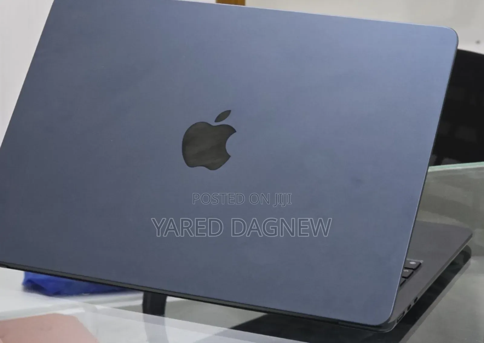 New Laptop Apple MacBook Air 2025 M4 16GB Apple M4 SSD 256GB