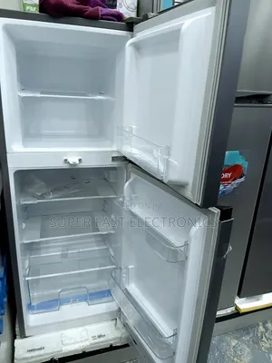 Hisense Refrigerator 220 Top-Freezer Double Door– Efficient Cooling
