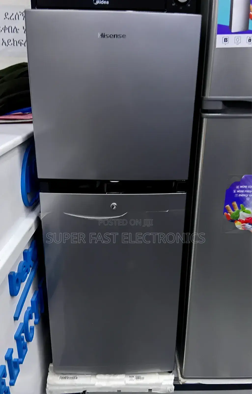 ​Hisense Double Refrigerator 170 Double-Door Top-Freezer With Safety